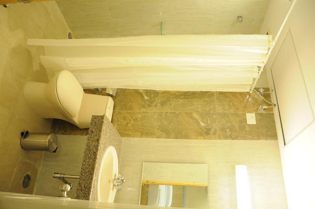 Hotel Royal Opera Bangalore Dış mekan fotoğraf
