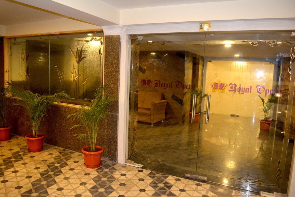 Hotel Royal Opera Bangalore Dış mekan fotoğraf